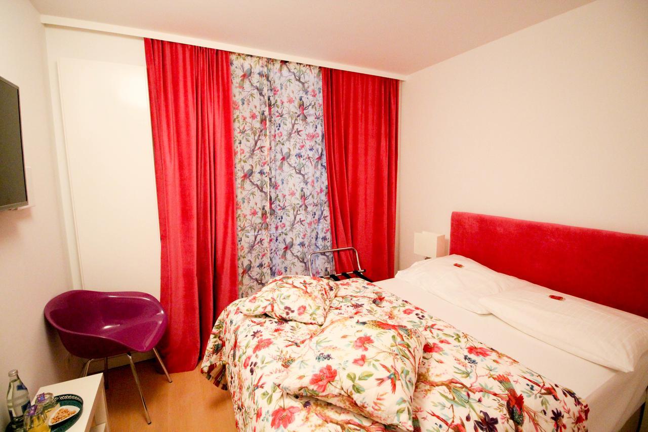 Das Kleine Hotel In Muenchen Екстериор снимка